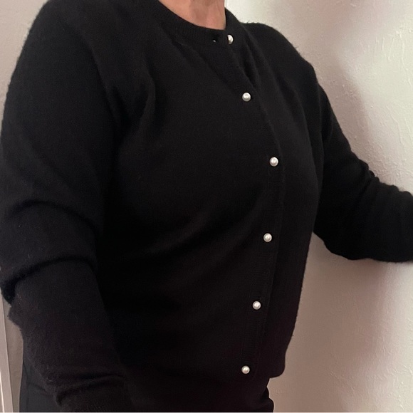 Vintage Black Cardigan Sweater Faux Pearl Buttons Women’s XL 44 Designer’s Orig - Picture 3 of 8